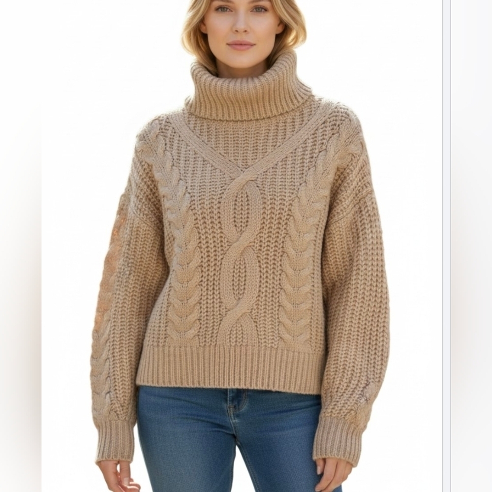 HM Cozy Tan Cable Knit Turtleneck Sweater.Size S, Wool Blend